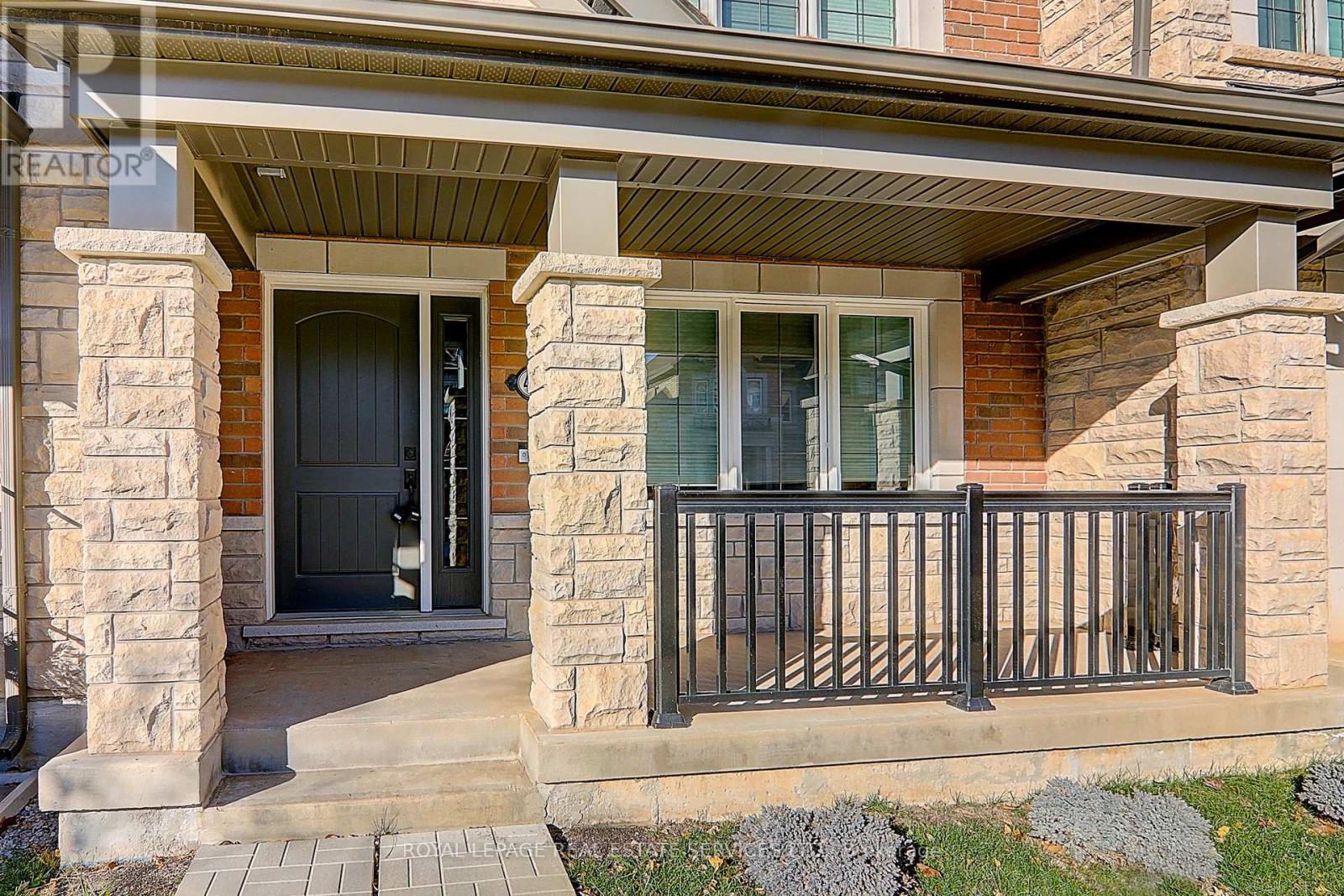 409 SWITCHGRASS STREET, Oakville (GO Glenorchy), Ontario, L6M4M2 — Photo 3