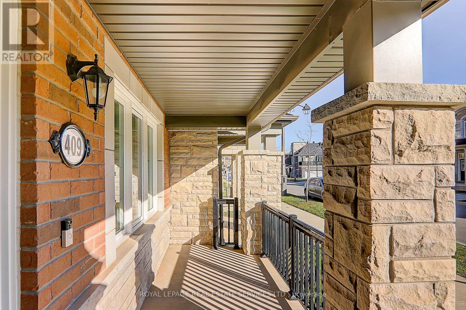 409 SWITCHGRASS STREET, Oakville (GO Glenorchy), Ontario, L6M4M2 — Photo 4