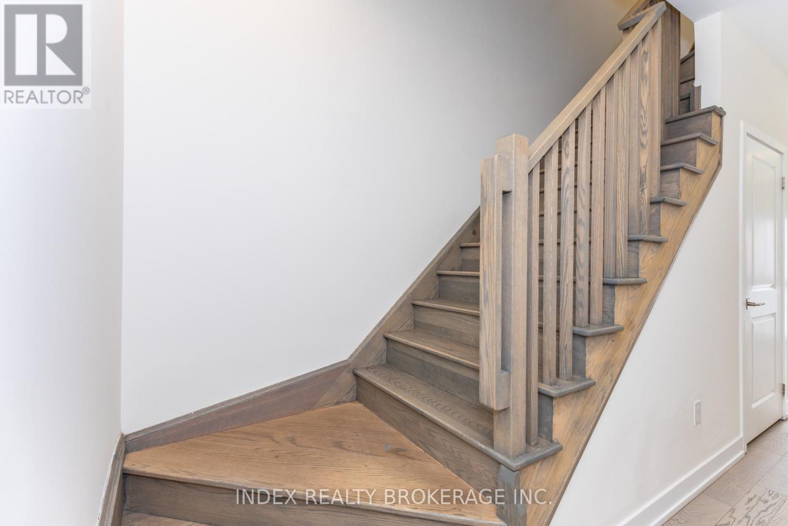 82 WILLIAM DUNCAN ROAD, Toronto (Downsview-Roding-CFB), Ontario, M3K0B7 — Photo 14