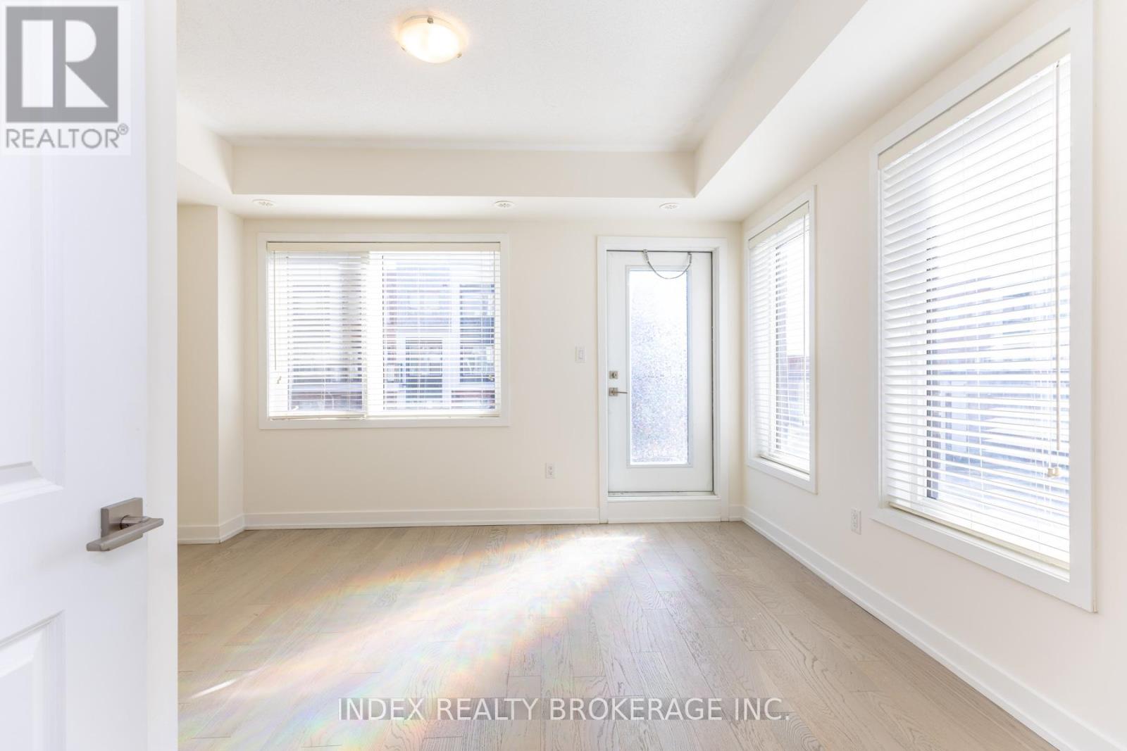 82 WILLIAM DUNCAN ROAD, Toronto (Downsview-Roding-CFB), Ontario, M3K0B7 — Photo 19