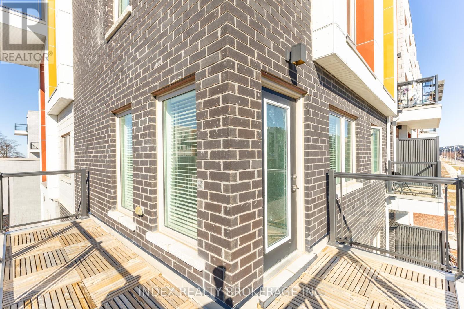 82 WILLIAM DUNCAN ROAD, Toronto (Downsview-Roding-CFB), Ontario, M3K0B7 — Photo 21