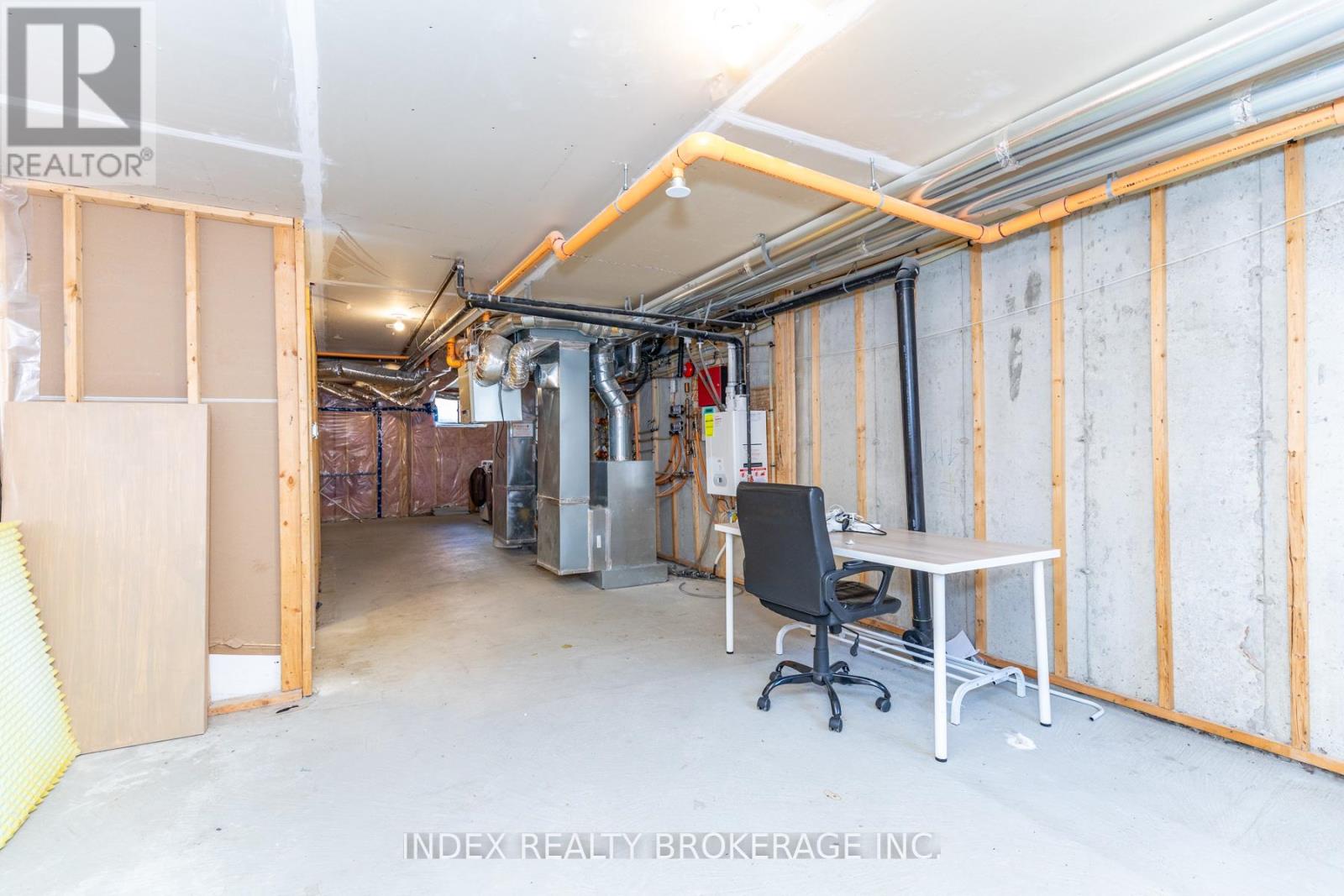 82 WILLIAM DUNCAN ROAD, Toronto (Downsview-Roding-CFB), Ontario, M3K0B7 — Photo 46