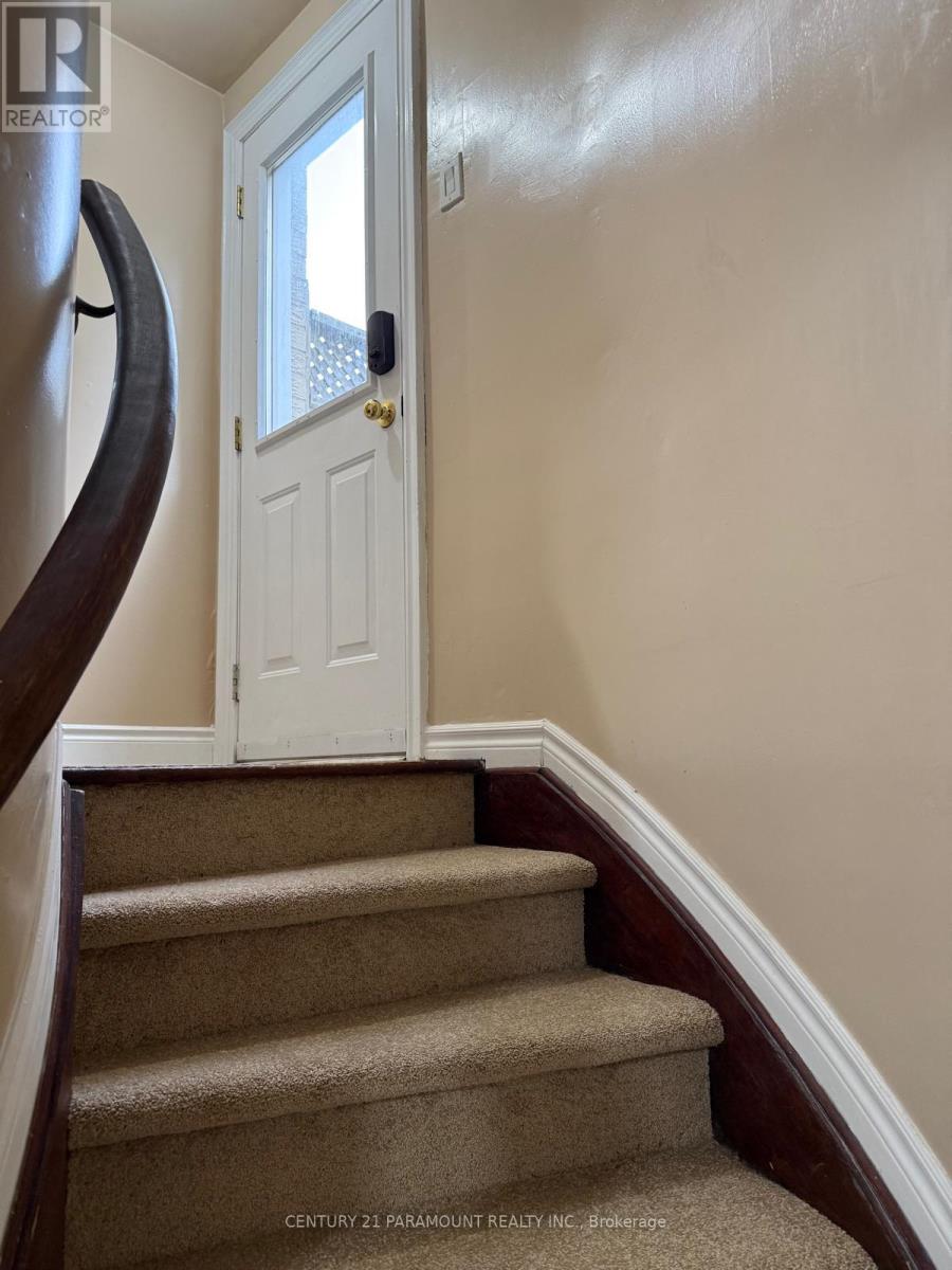 7275 VILLAGE WALK, Mississauga (Meadowvale Village), Ontario, L5W1V7 — Photo 2