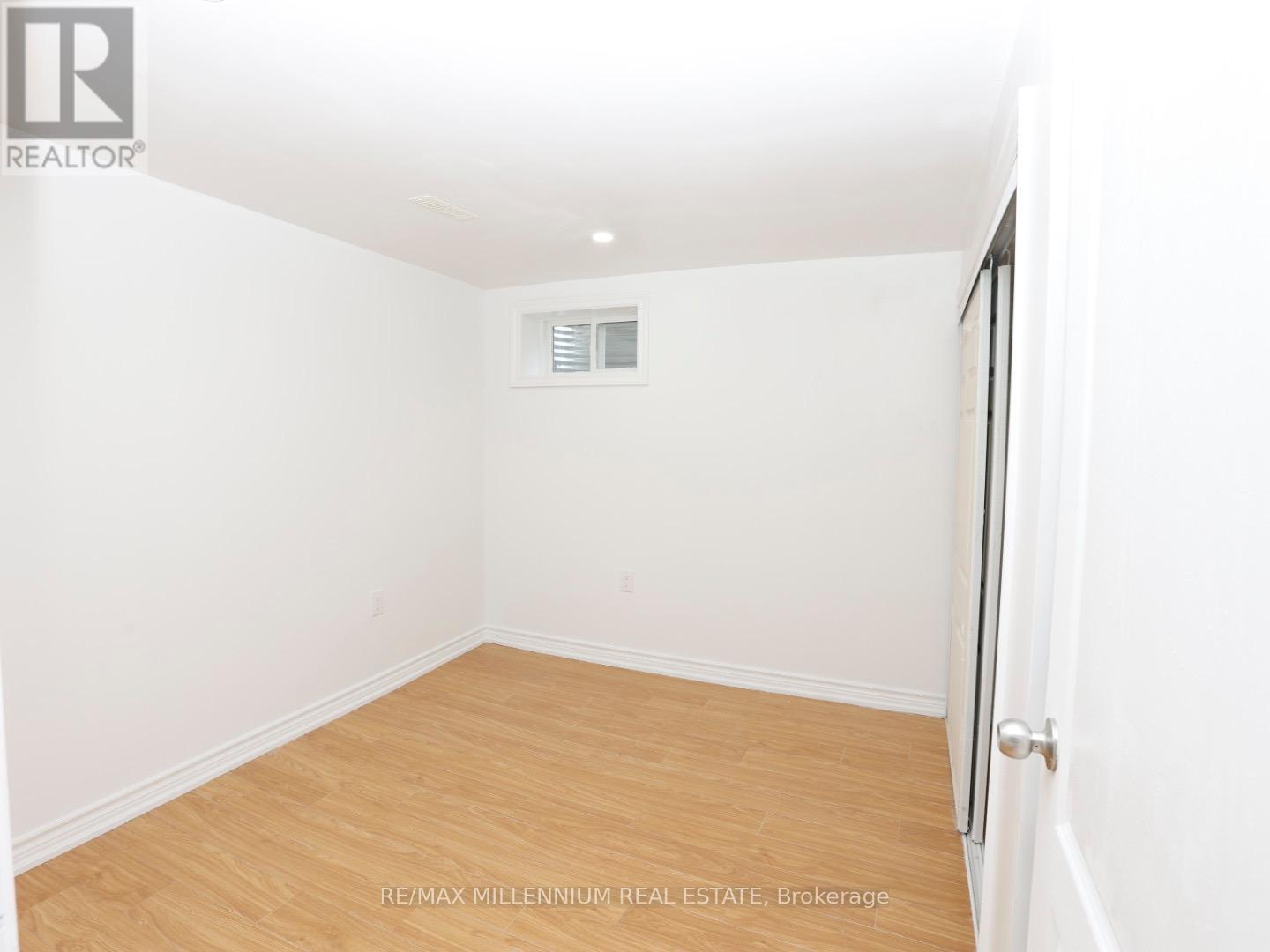 LOWER - 6482 CHAUMONT CRESCENT, Mississauga (Meadowvale), Ontario, L5N2M8 — Photo 3