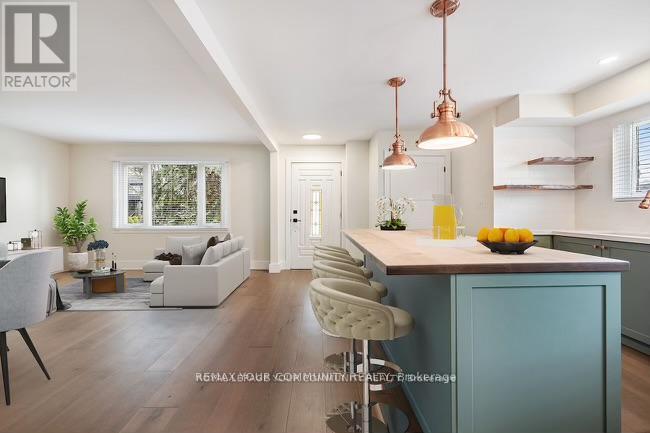 MAIN - 42 LOCKERBIE AVENUE, Toronto (Humberlea-Pelmo Park), Ontario, M9N3A2 — Photo 3