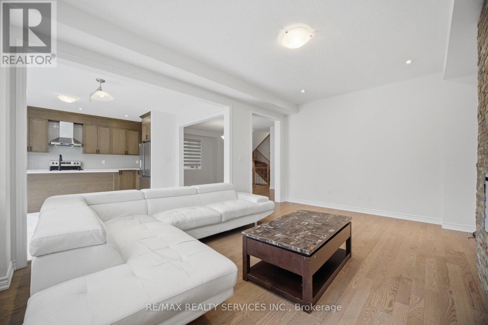 26 GATHERWOOD TERRACE, Caledon, Ontario, L7C4M5 — Photo 10