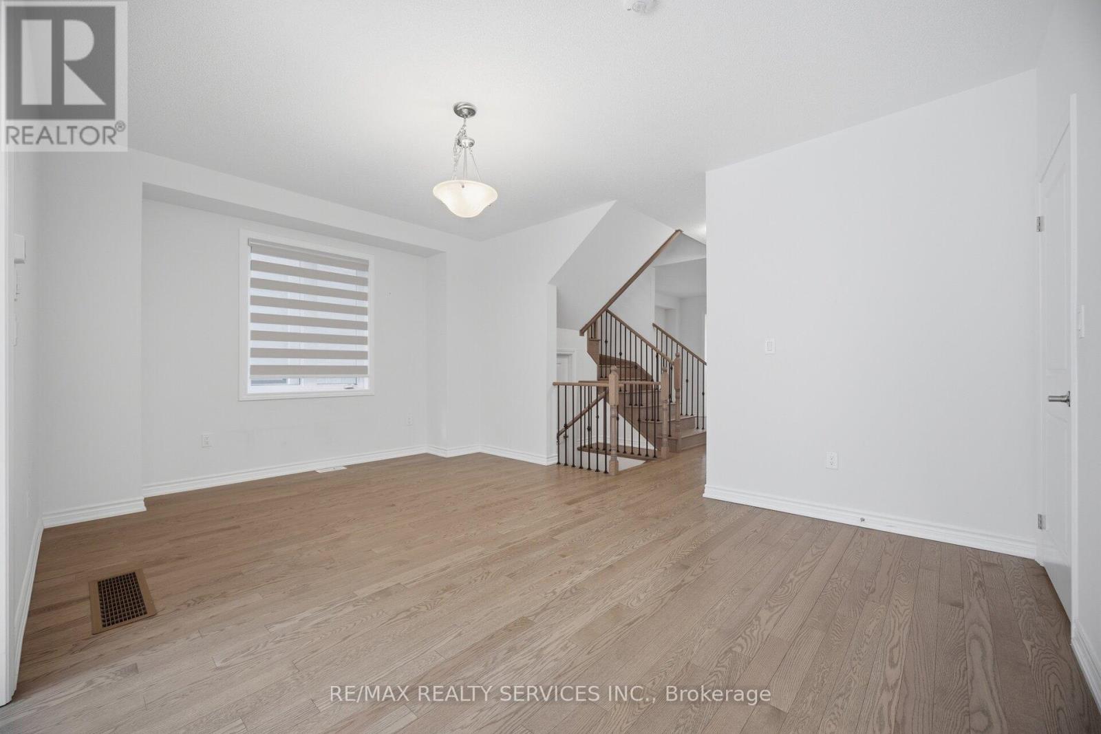 26 GATHERWOOD TERRACE, Caledon, Ontario, L7C4M5 — Photo 7