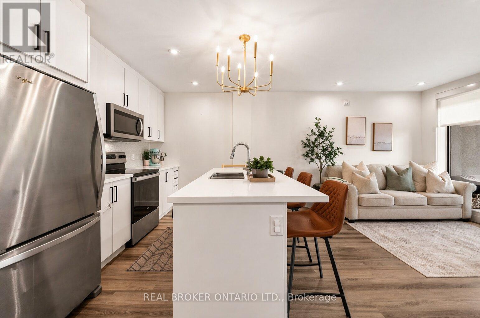 106 - 479 CHARLTON AVENUE E, Hamilton (Stinson), Ontario, L8N0B4 — Photo 4