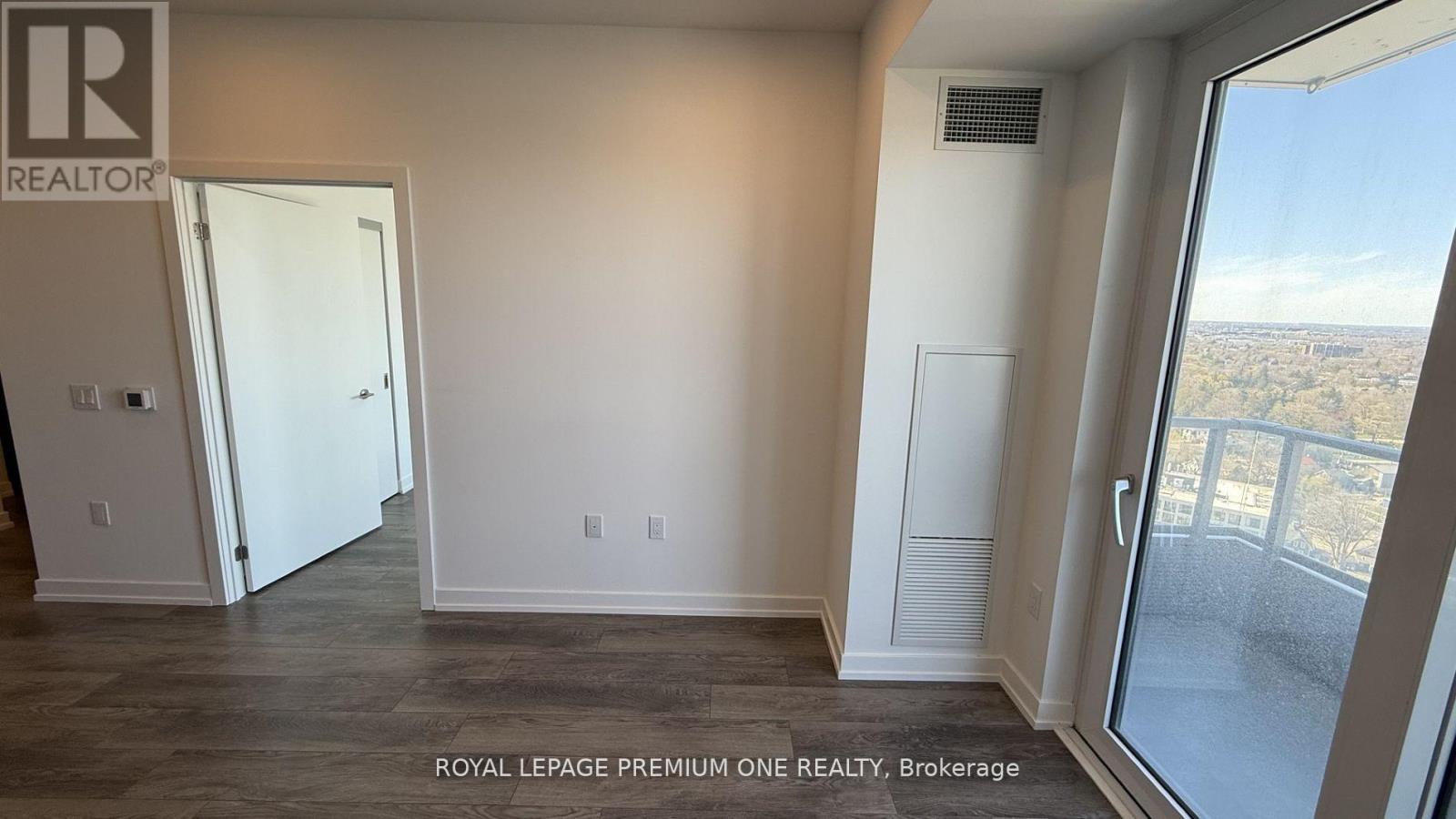 2414 - 15 WELLINGTON STREET S, Kitchener, Ontario, N2G0E4 — Photo 13