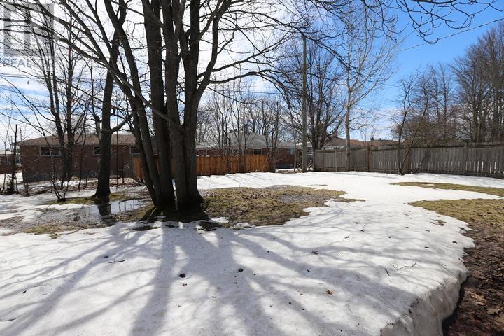 19 Passmore RD, Sault Ste. Marie, Ontario, P6B3T9 — Photo 5