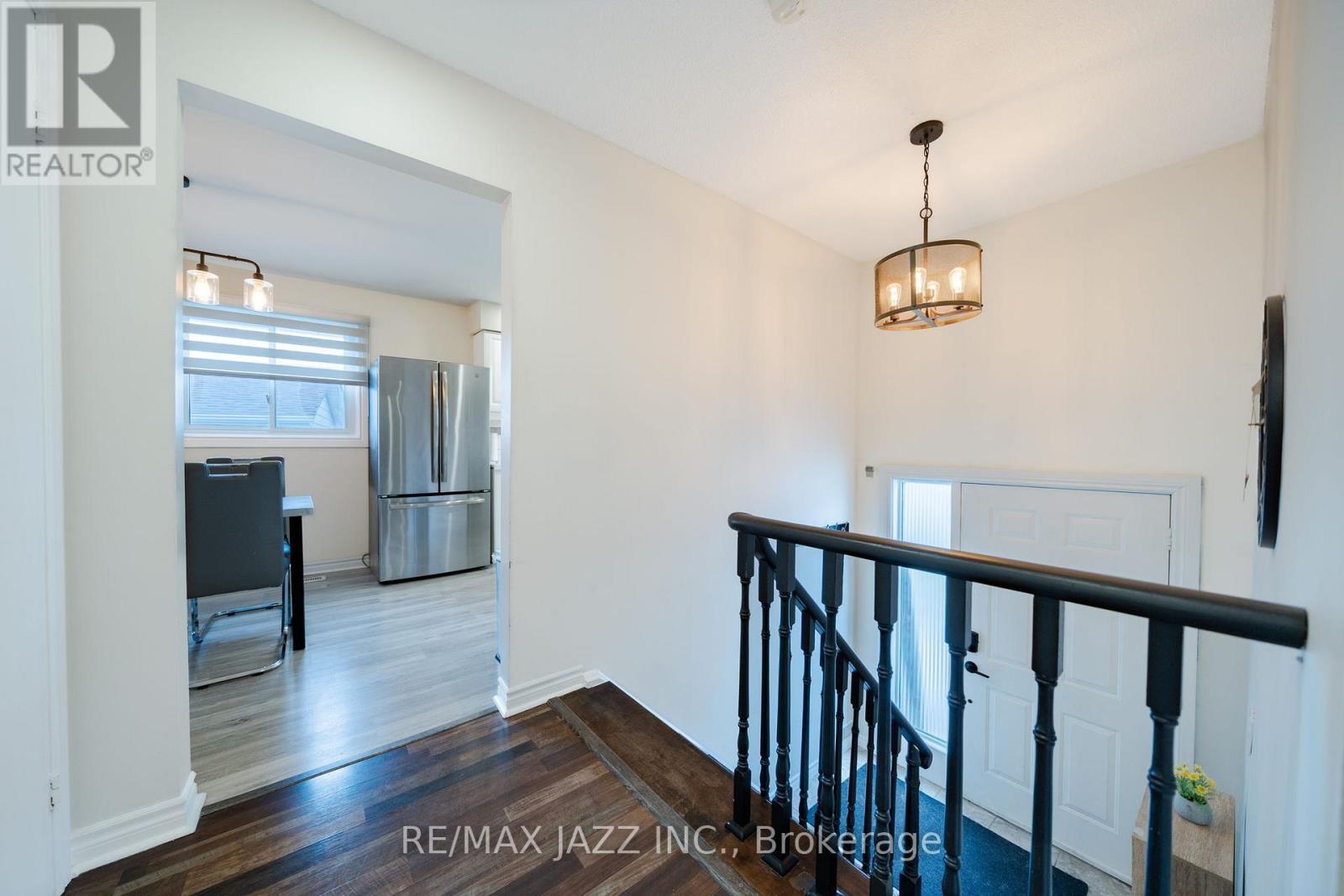 1007 CARDINAL COURT, Oshawa (Eastdale), Ontario, L1G6Y3 — Photo 9