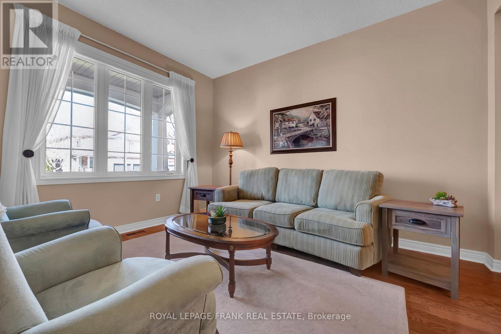 29 ROCKLAND CRESCENT, Whitby (Brooklin), Ontario, L1M0A8 — Photo 5