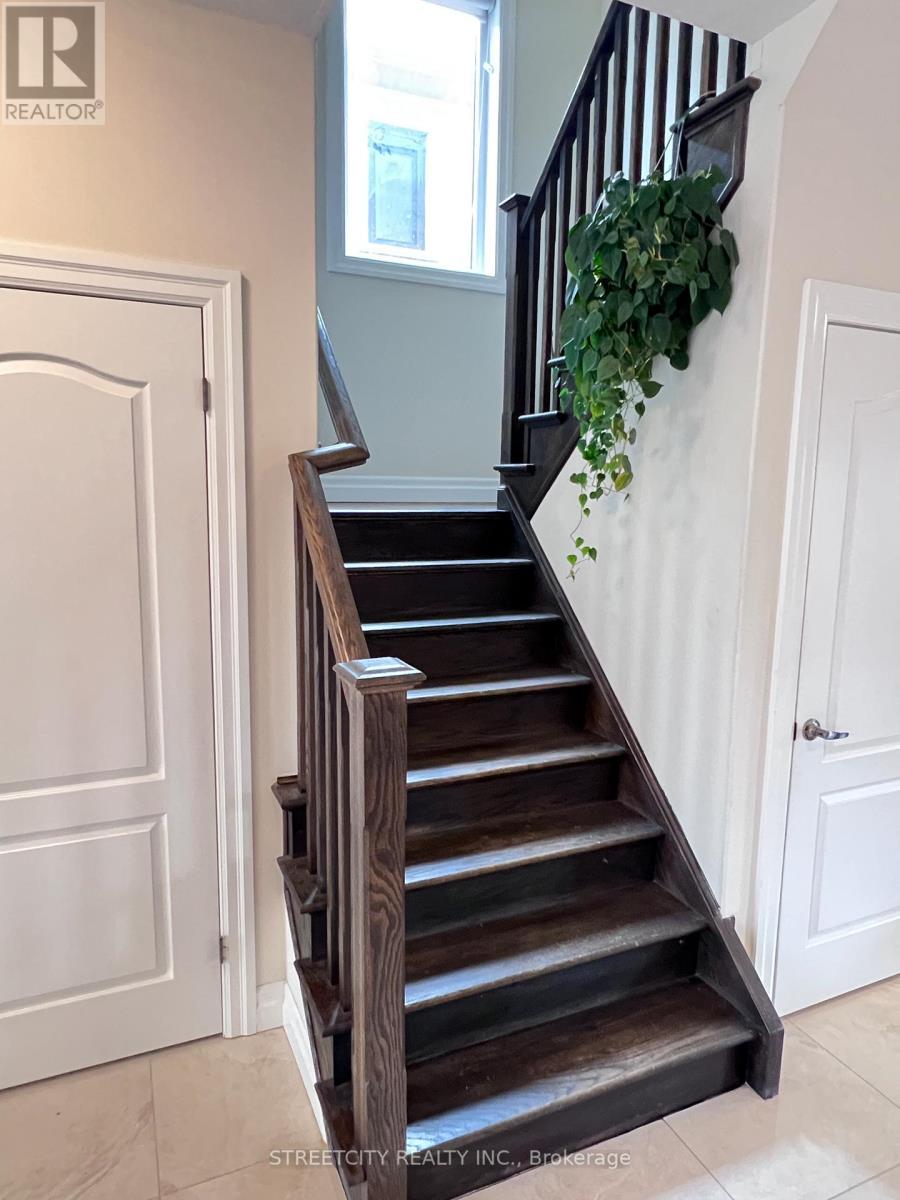 878 ZAIFMAN CIRCLE, London North (North B), Ontario, N5X0M9 — Photo 16