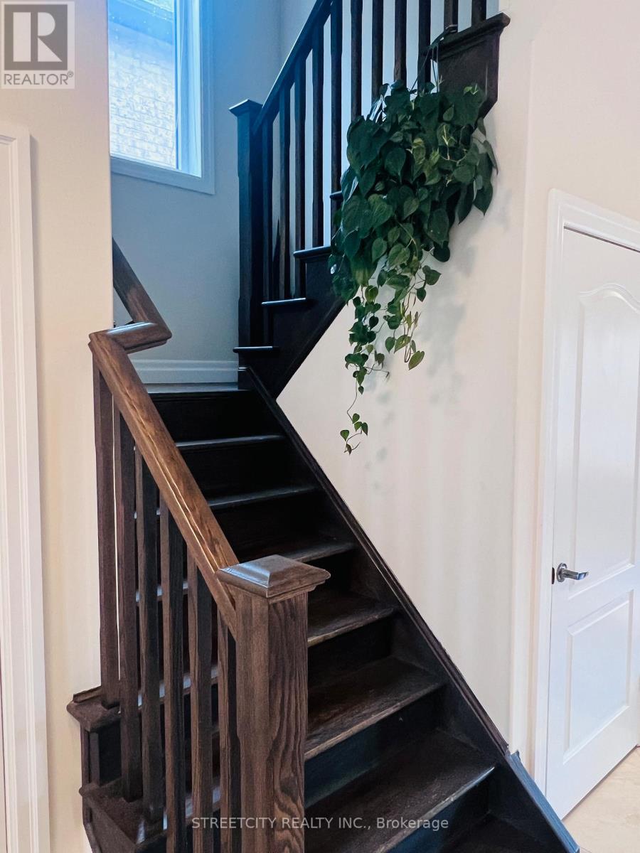 878 ZAIFMAN CIRCLE, London North (North B), Ontario, N5X0M9 — Photo 17