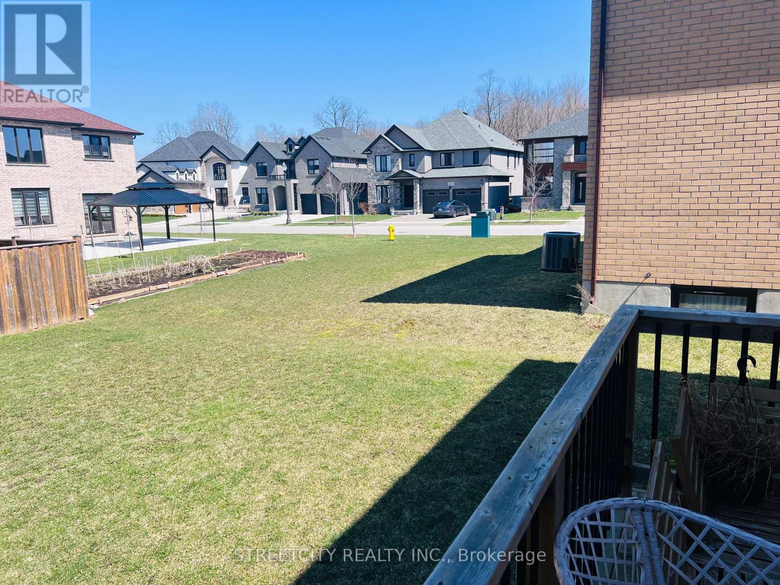 878 ZAIFMAN CIRCLE, London North (North B), Ontario, N5X0M9 — Photo 33