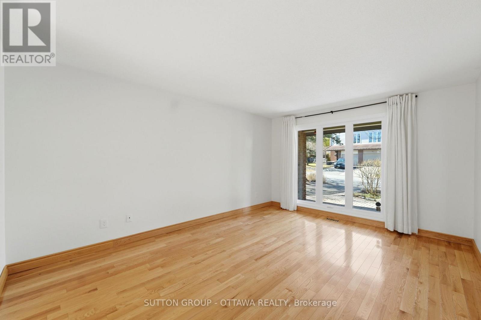 110 PIGEON TERRACE, Ottawa, Ontario, K1V9H7 — Photo 8
