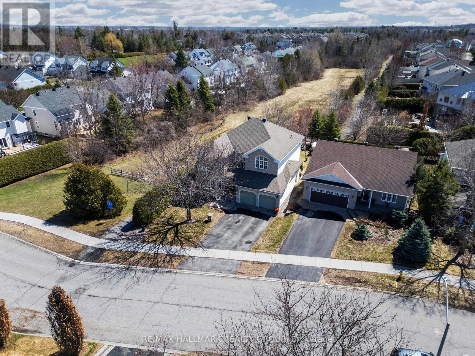 47 SNOWBERRY WAY, Ottawa, Ontario, K2S2A8 — Photo 2