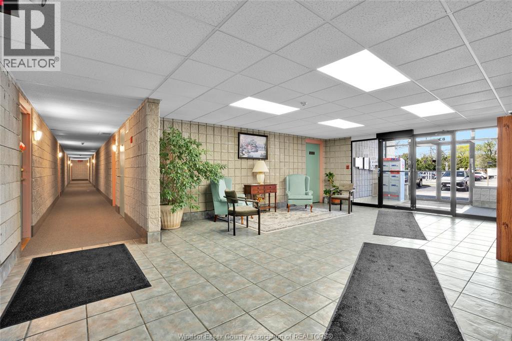 8335 Wyandotte STREET East Unit# 109, Windsor, Ontario, N8S4S8 — Photo 3