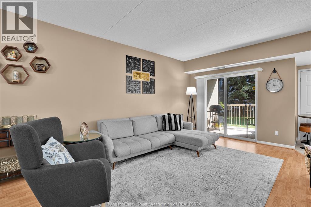8335 Wyandotte STREET East Unit# 109, Windsor, Ontario, N8S4S8 — Photo 8