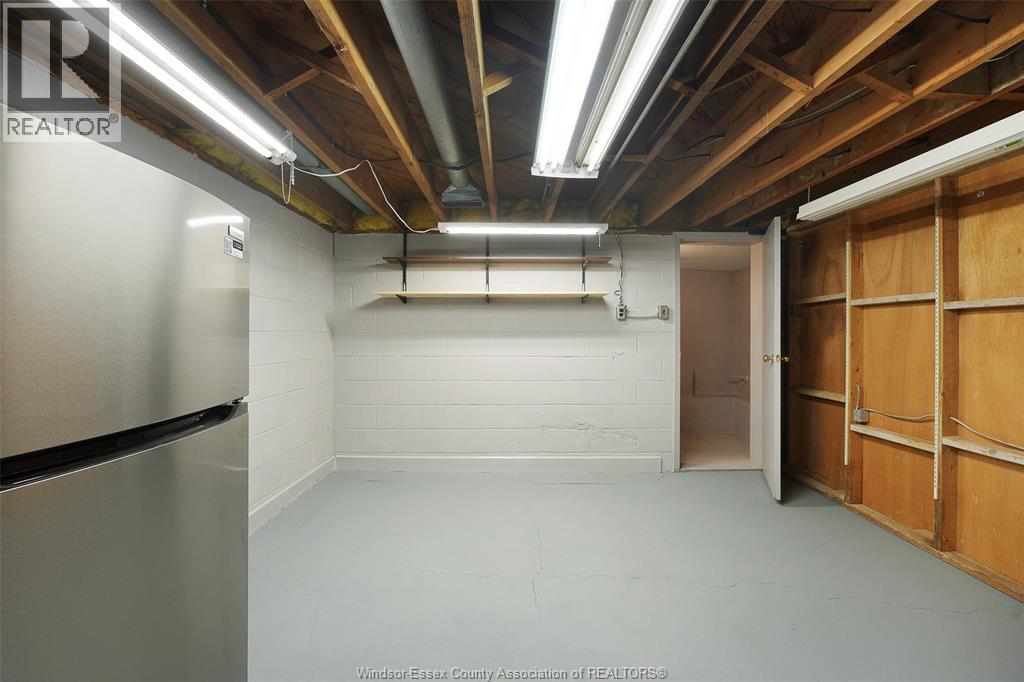 2575 Kildare ROAD, Windsor, Ontario, N8W2Y4 — Photo 20