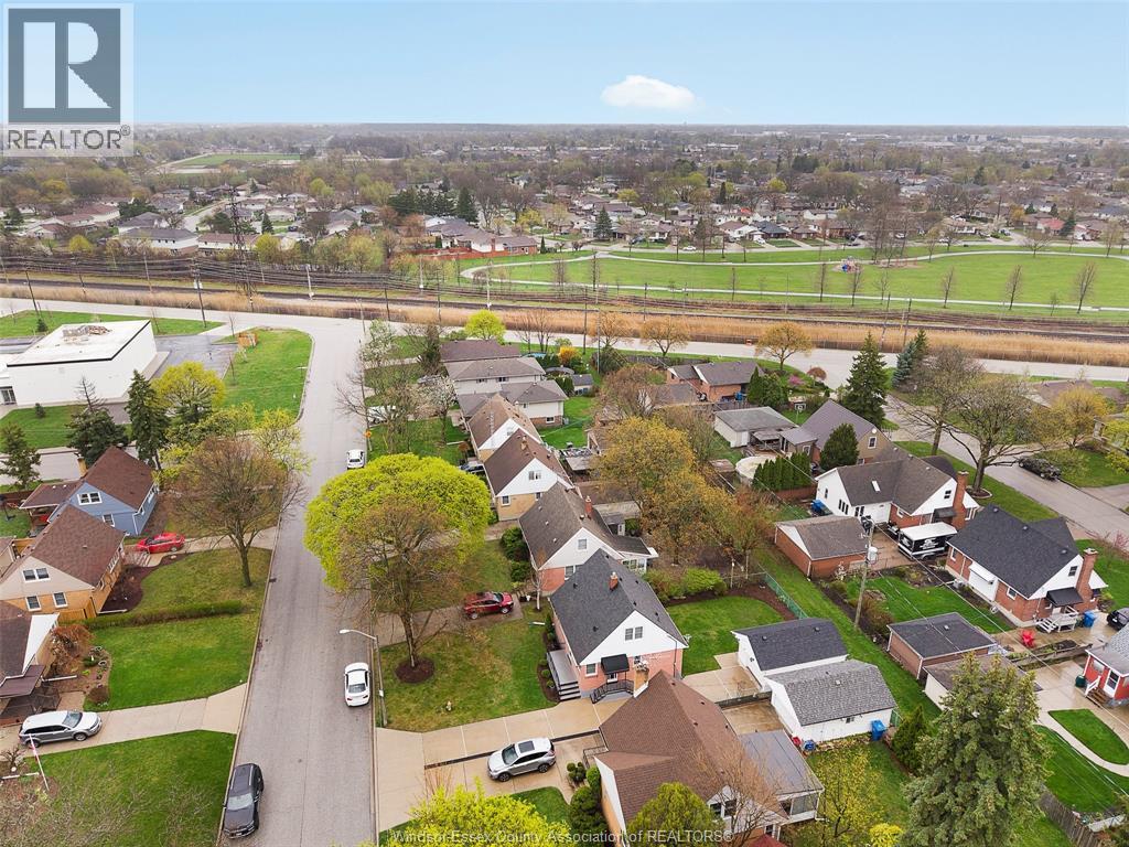 2575 Kildare ROAD, Windsor, Ontario, N8W2Y4 — Photo 29