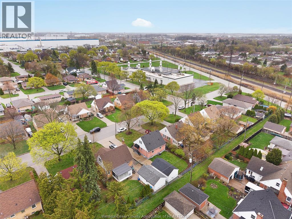 2575 Kildare ROAD, Windsor, Ontario, N8W2Y4 — Photo 30