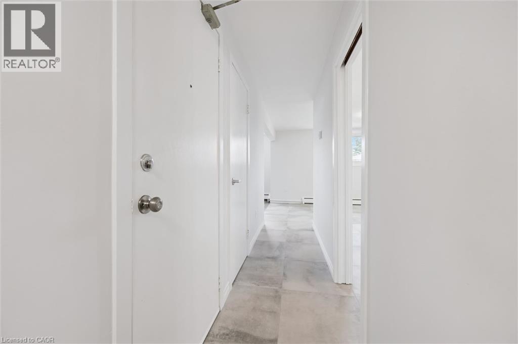 43 SECORD Avenue Unit# 1, Kitchener, Ontario, N2B2L3 — Photo 5