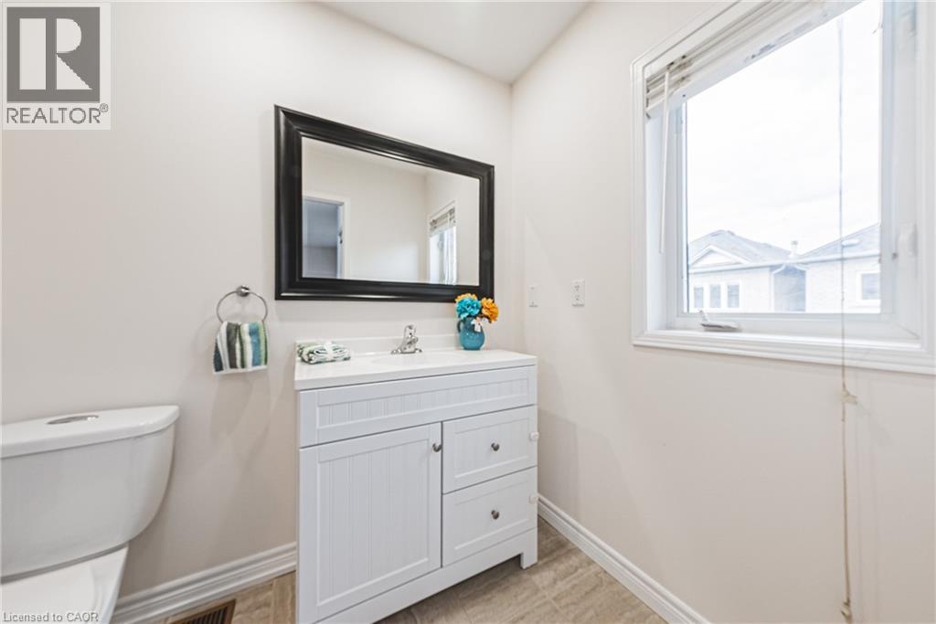 2412 CURTIS Road, Burlington, Ontario, L7L7M3 — Photo 18