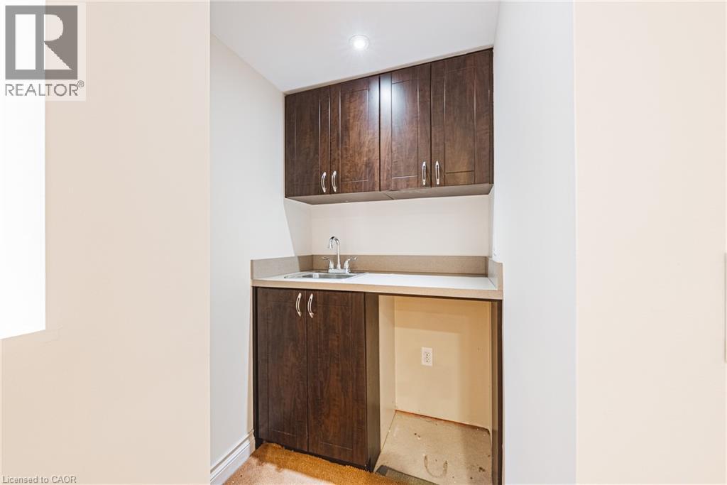 2412 CURTIS Road, Burlington, Ontario, L7L7M3 — Photo 24