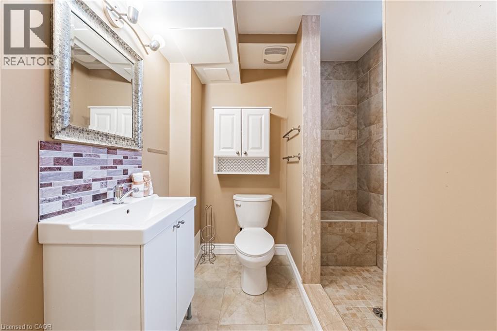 2412 CURTIS Road, Burlington, Ontario, L7L7M3 — Photo 27