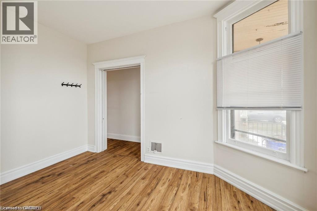 51 SMITH Avenue, Hamilton, Ontario, L8L5P2 — Photo 3