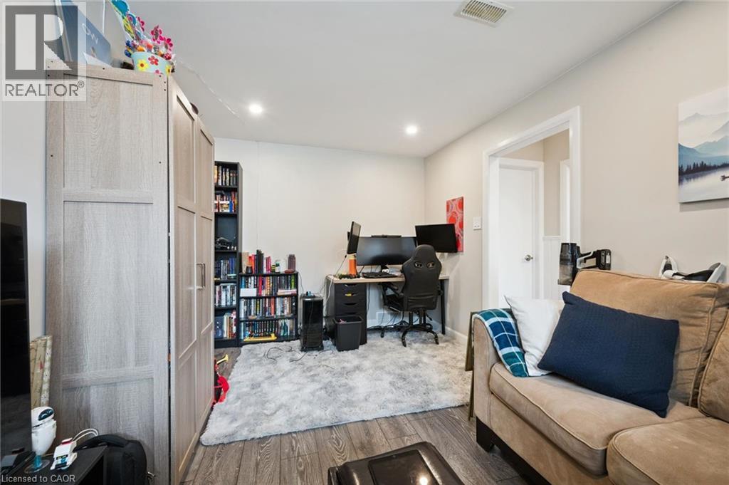 223 CONNAUGHT Street, Kitchener, Ontario, N2C1B2 — Photo 41