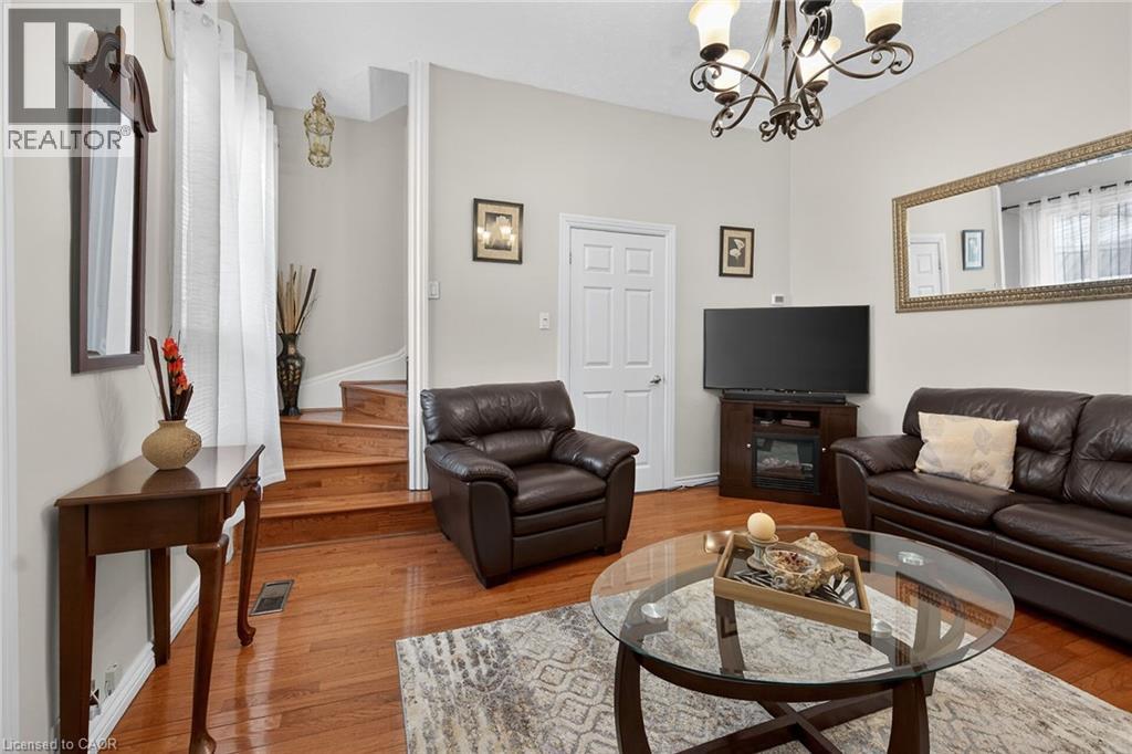 142 RAY Street N, Hamilton, Ontario, L8R2Y2 — Photo 13