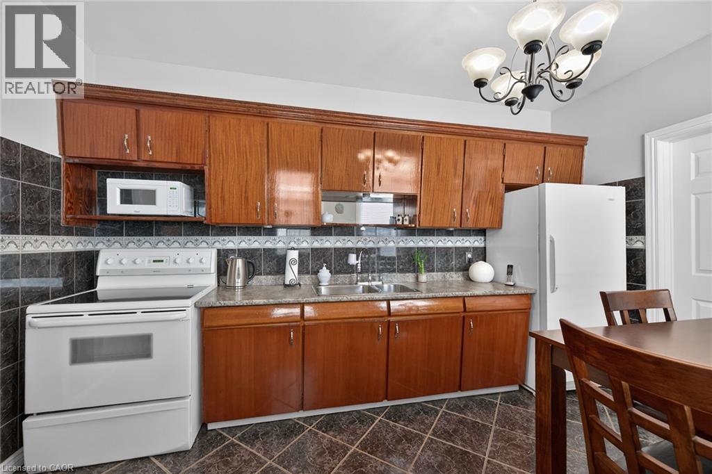 142 RAY Street N, Hamilton, Ontario, L8R2Y2 — Photo 16