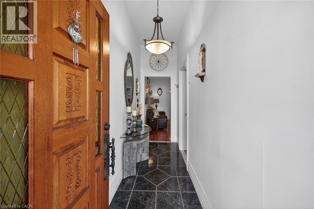 142 RAY Street N, Hamilton, Ontario, L8R2Y2 — Photo 7