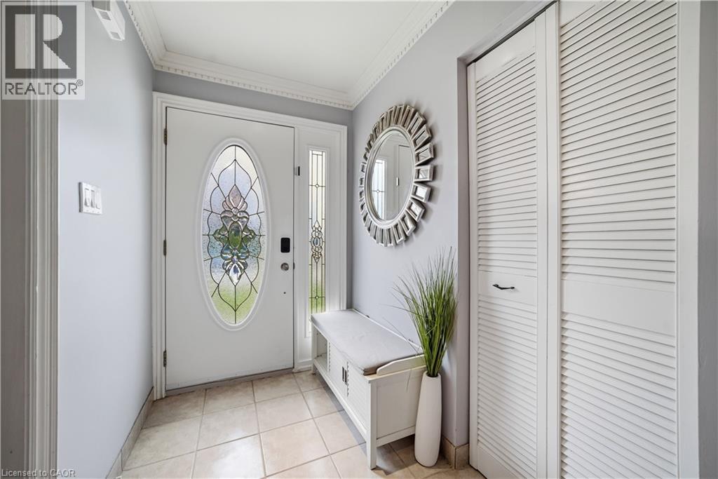 1100 SHAW Street, Oakville, Ontario, L6L2R8 — Photo 4