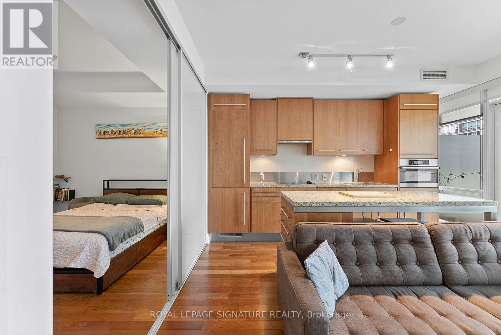 1505 - 80 JOHN STREET, Toronto (Waterfront Communities), Ontario, M5V3X4 — Photo 11