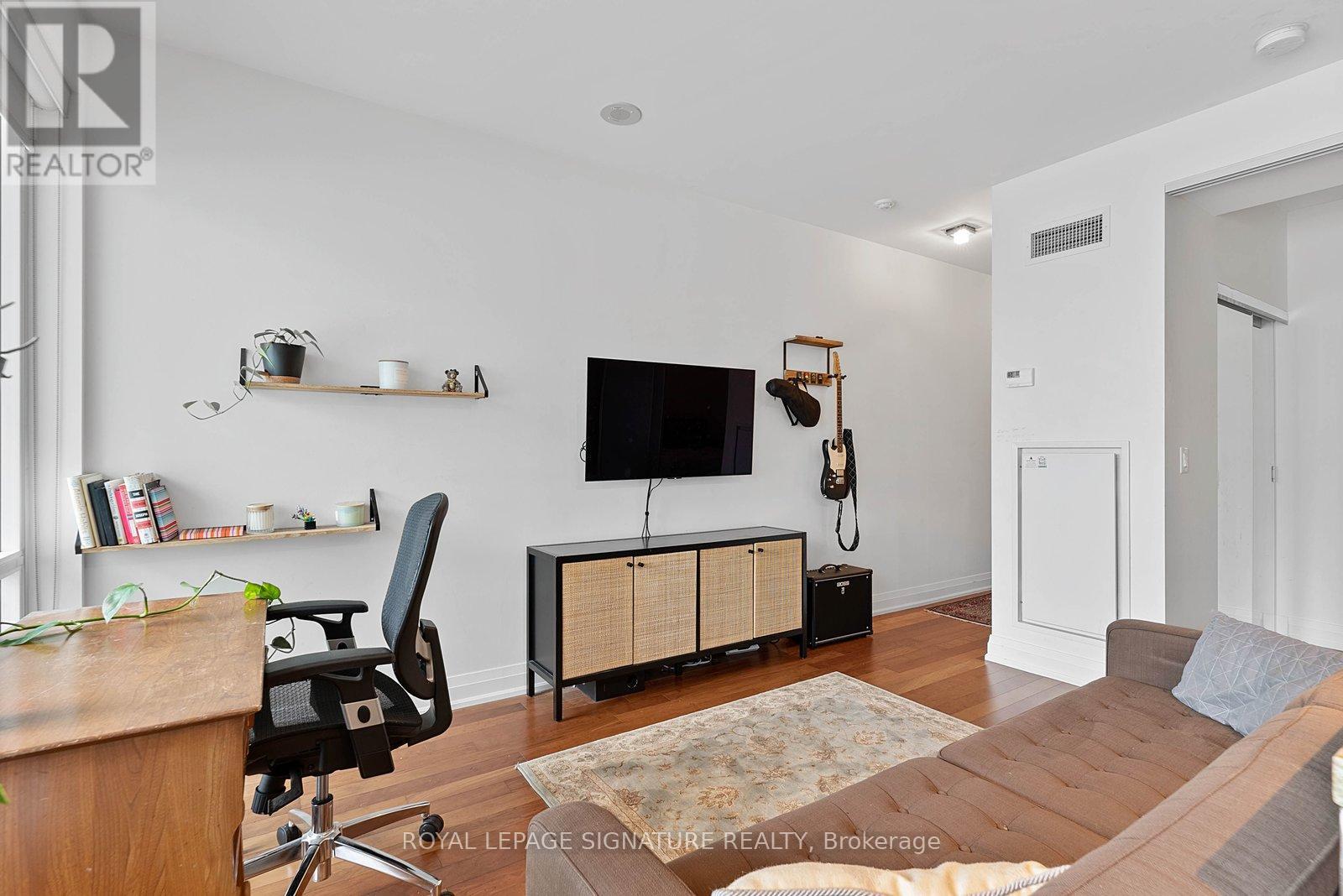 1505 - 80 JOHN STREET, Toronto (Waterfront Communities), Ontario, M5V3X4 — Photo 9