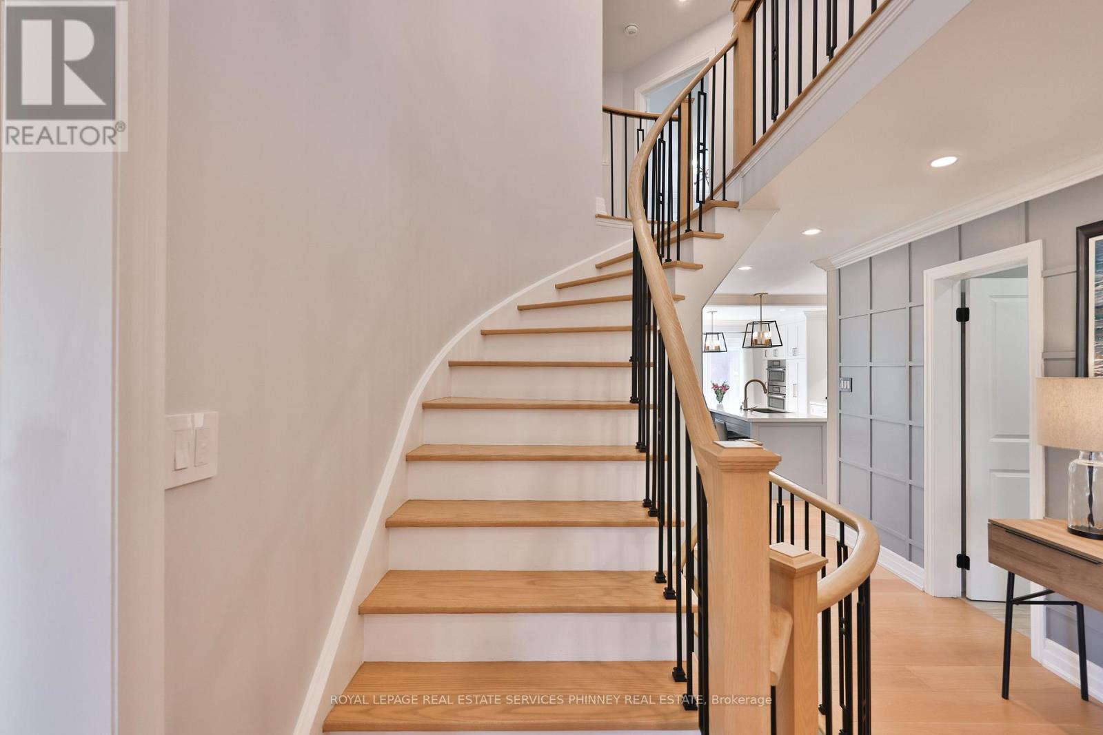 976 SILVER BIRCH TRAIL, Mississauga (Clarkson), Ontario, L5J4S3 — Photo 17