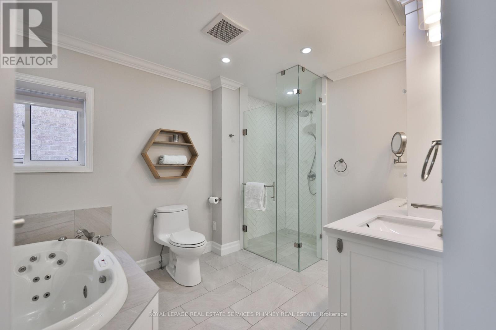 976 SILVER BIRCH TRAIL, Mississauga (Clarkson), Ontario, L5J4S3 — Photo 21