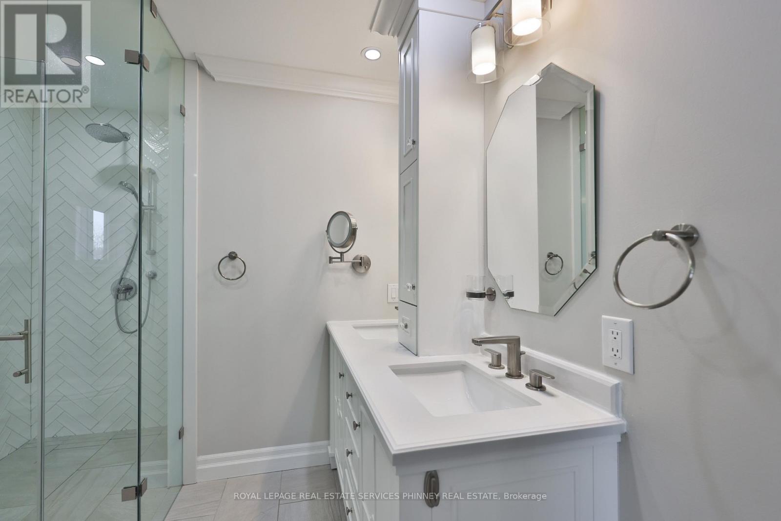 976 SILVER BIRCH TRAIL, Mississauga (Clarkson), Ontario, L5J4S3 — Photo 22