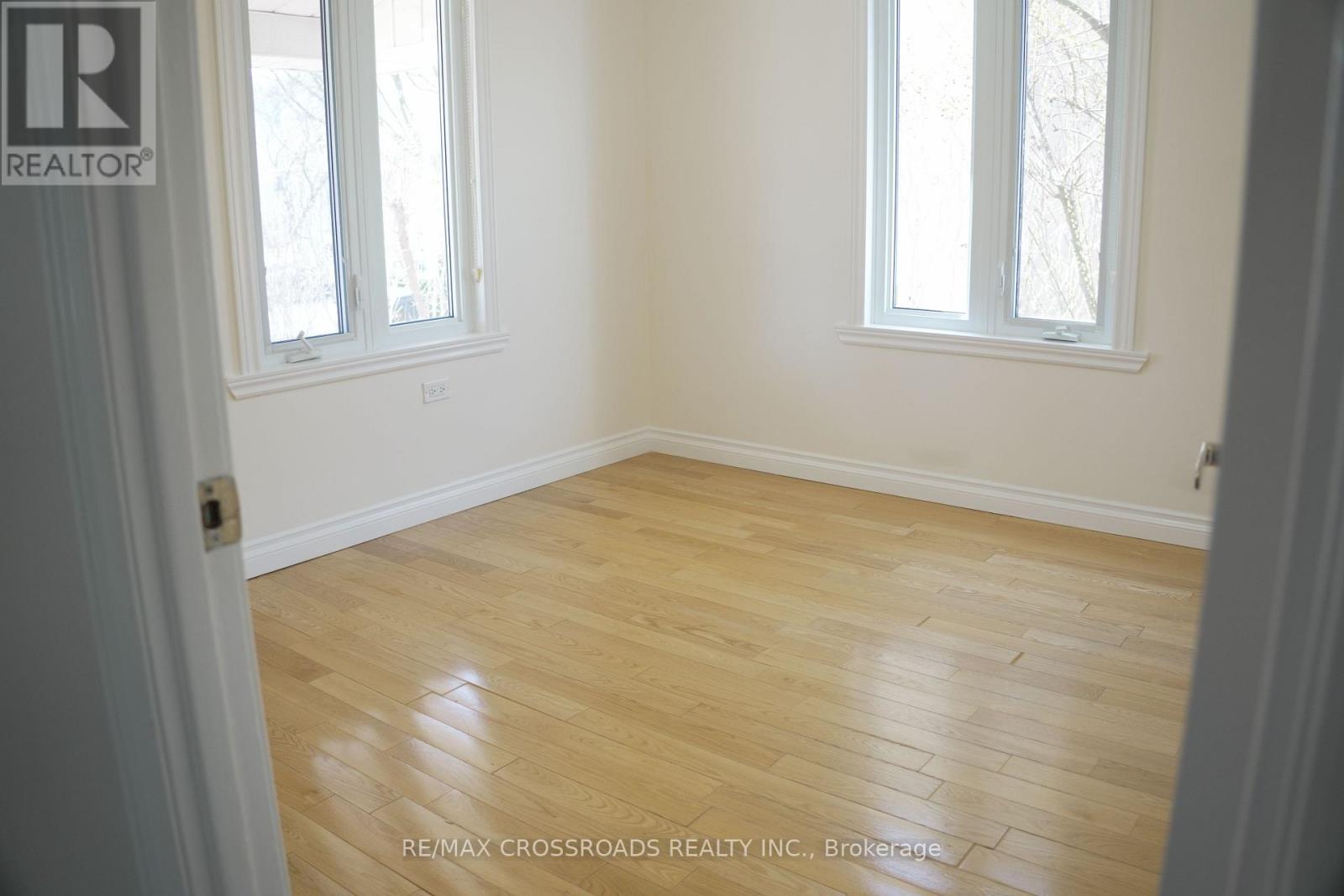 30 HEARST CIRCLE, Toronto (Brookhaven-Amesbury), Ontario, M6M2T7 — Photo 13