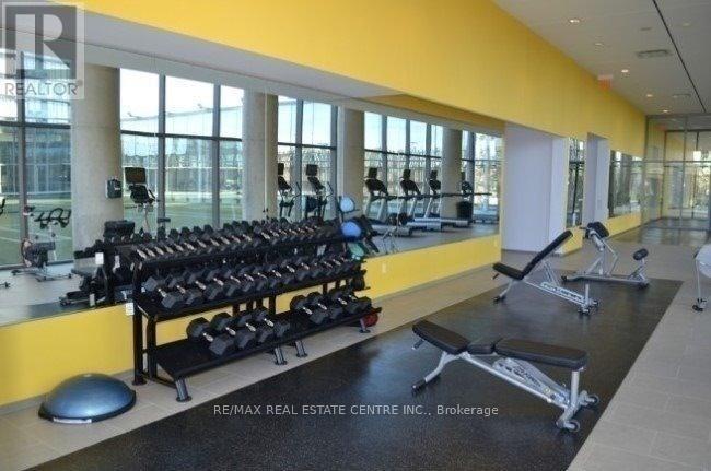 1010 - 105 THE QUEENSWAY, Toronto (High Park-Swansea), Ontario, M6S5B5 — Photo 7