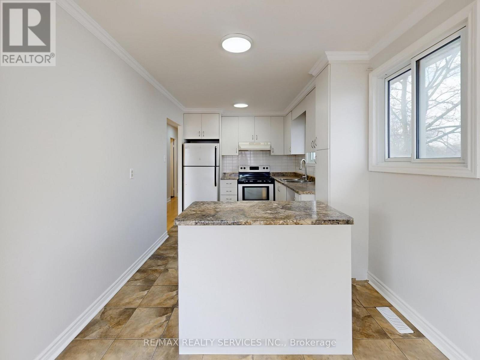 9 GLENRIDGE ROAD, Brampton (Northgate), Ontario, L6S1N2 — Photo 16