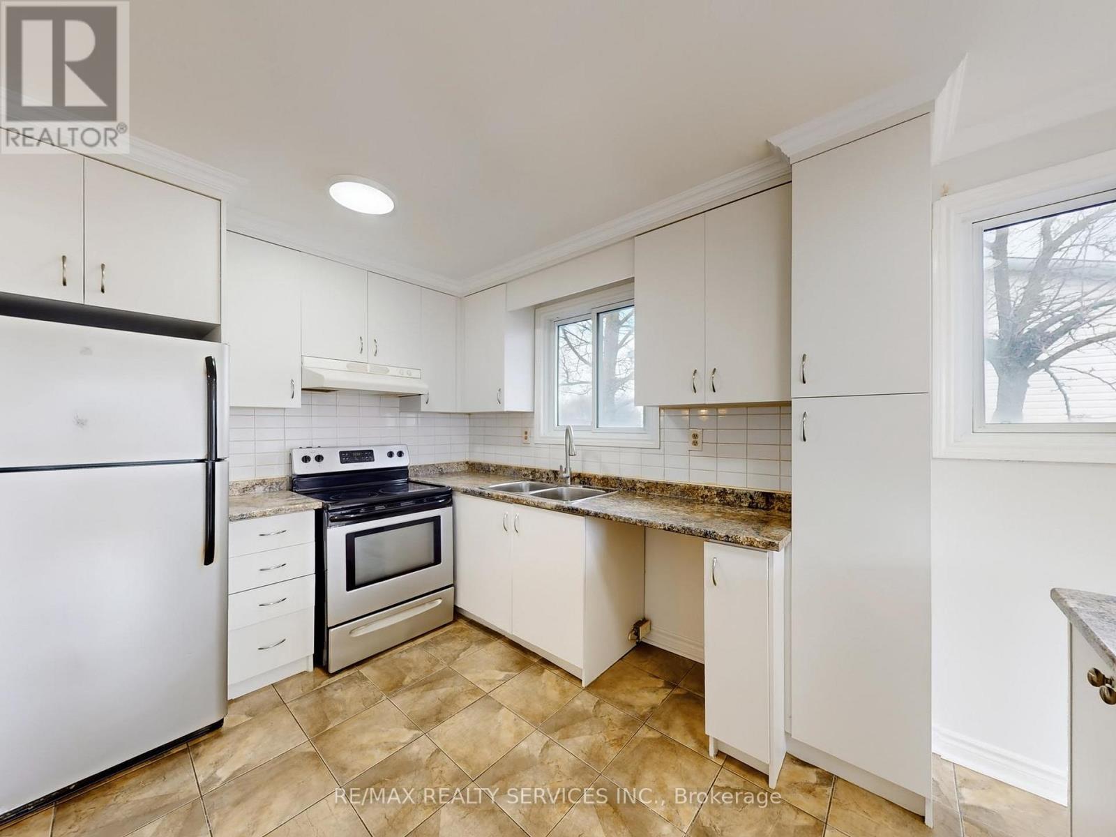 9 GLENRIDGE ROAD, Brampton (Northgate), Ontario, L6S1N2 — Photo 17