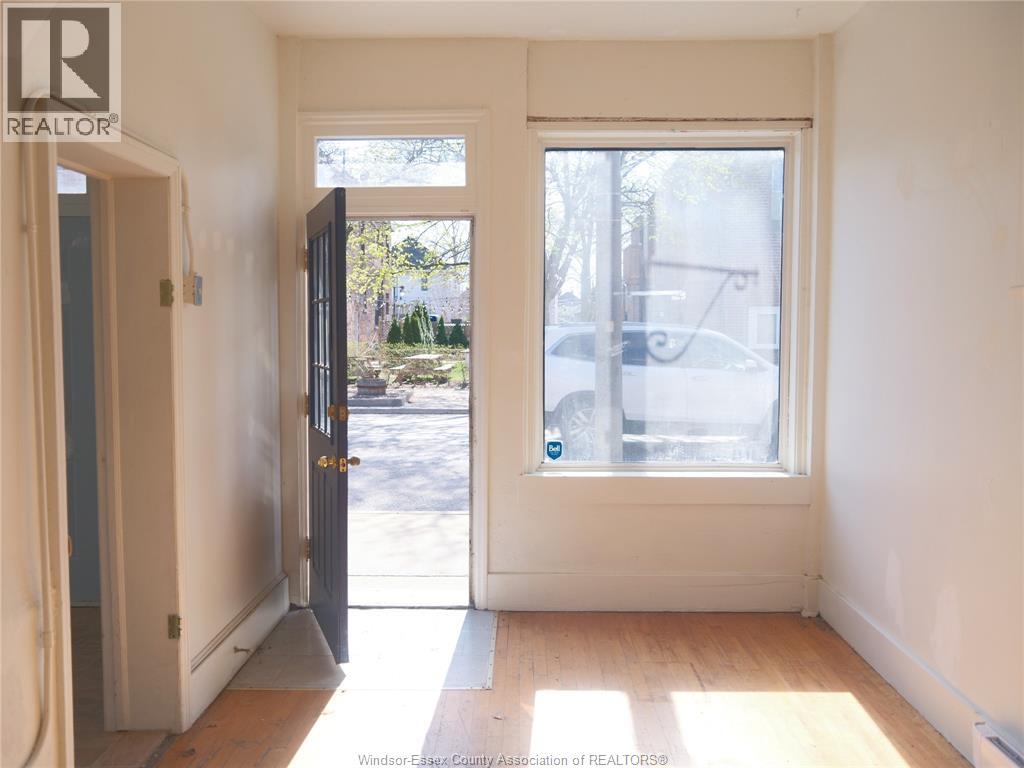 1050 Drouillard, Windsor, Ontario, N8Y2P8 — Photo 3