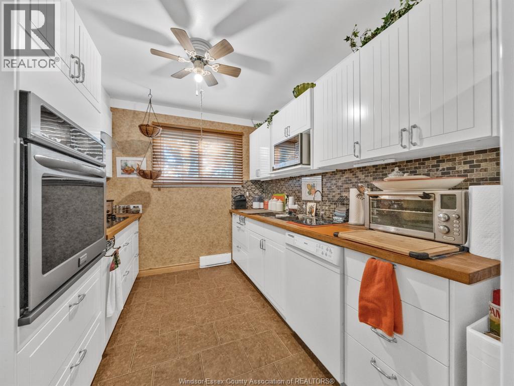 6430 THORNBERRY, Windsor, Ontario, N8T2W9 — Photo 11