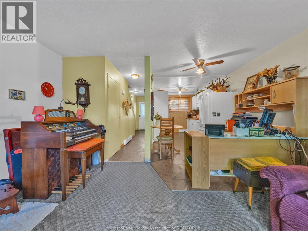 6430 THORNBERRY, Windsor, Ontario, N8T2W9 — Photo 9