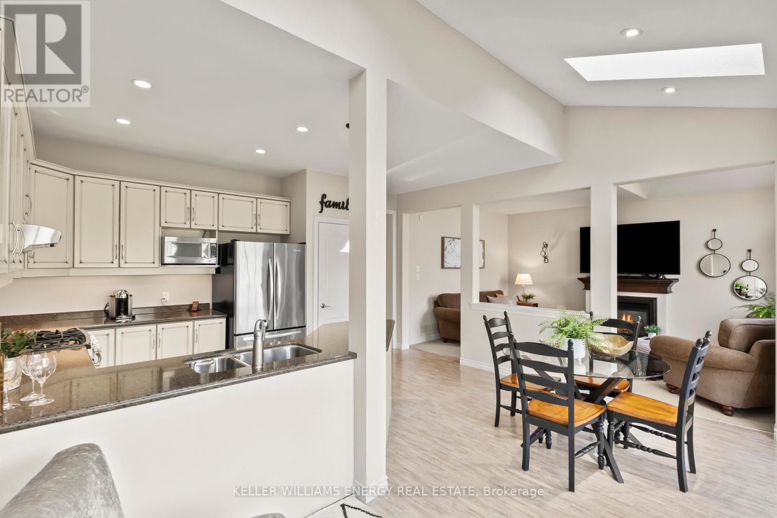 2258 PINDAR CRESCENT, Oshawa (Kedron), Ontario, L1L0C6 — Photo 8