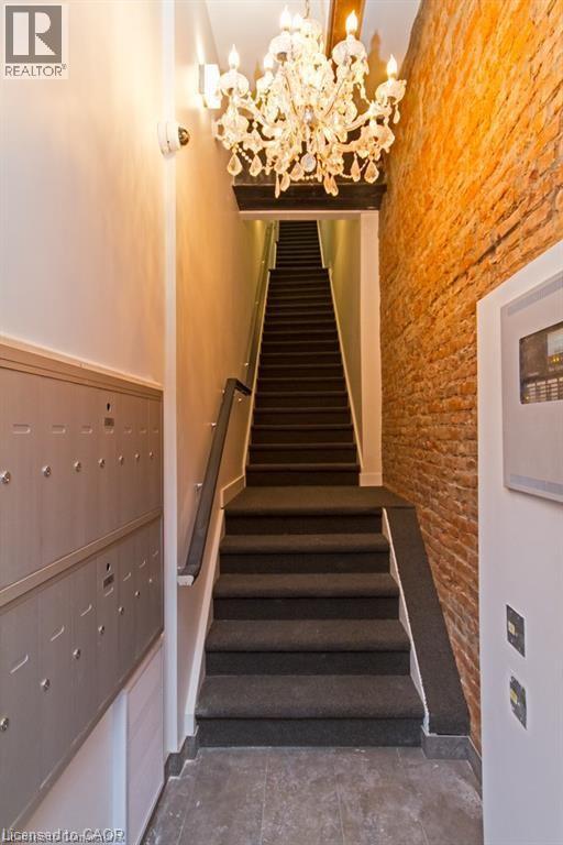 193 KING Street E Unit# 302, Hamilton, Ontario, L8N1B3 — Photo 2